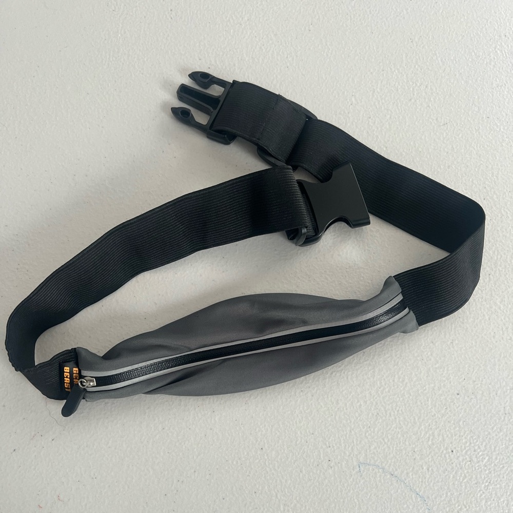 Gray Runner’s Belt